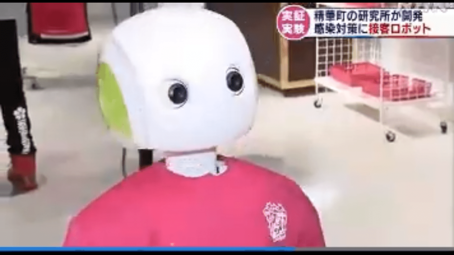 Robovie Employed At A Japanese Shop To Tell Customers to Wear Face Masks