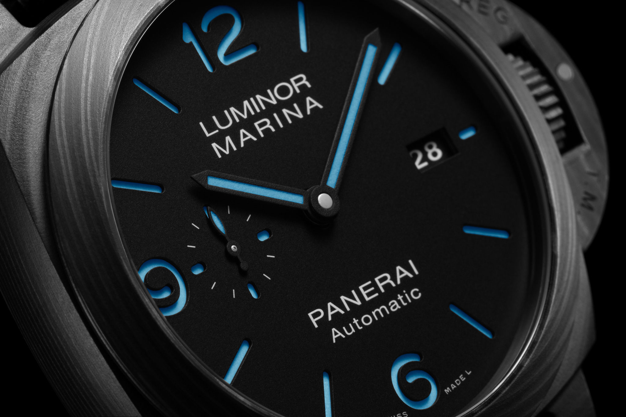 Panerai Luminor Marina Carbotech PAM 1661 First Look First Look 