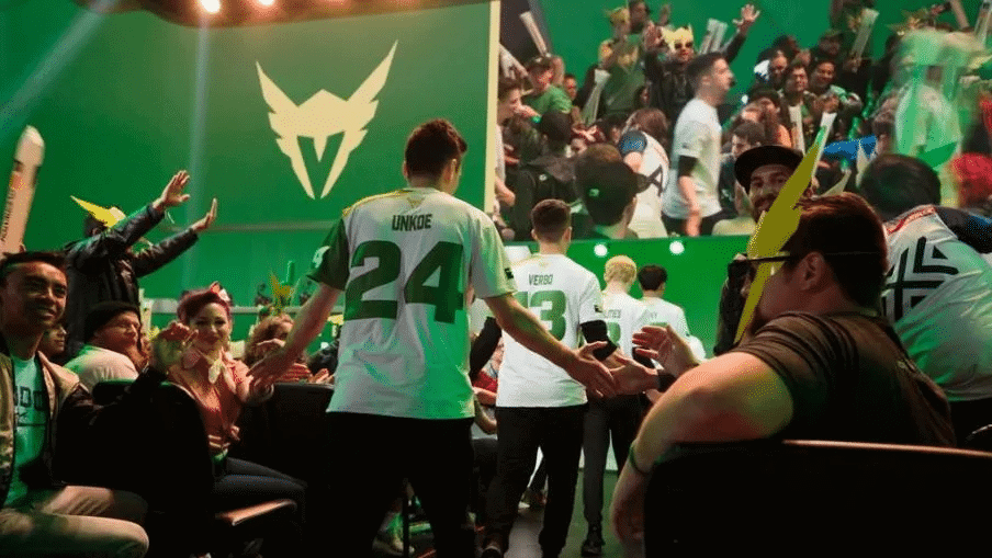 The new roster of LA Valiant interact with the crowd at the announcement event