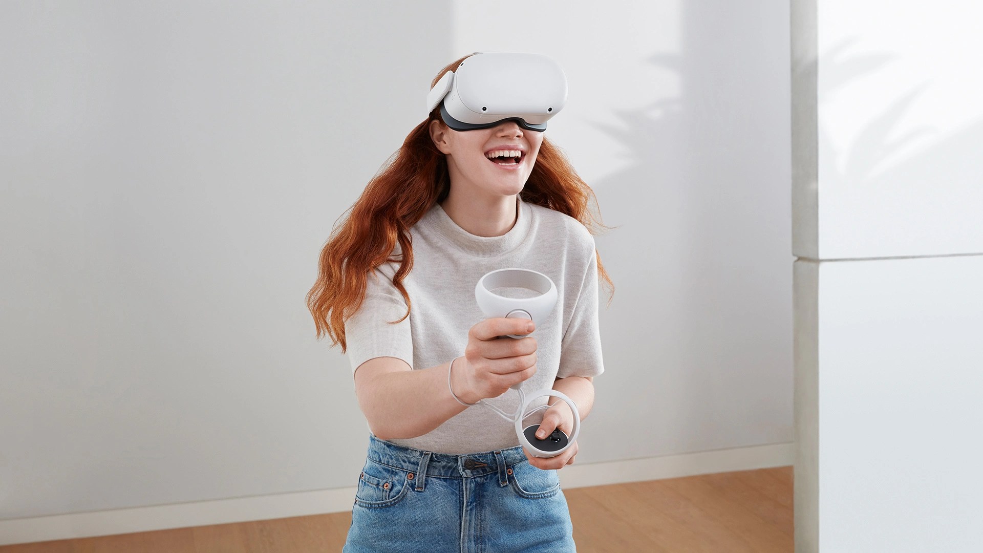 Photo of a woman using Oculus Quest 2