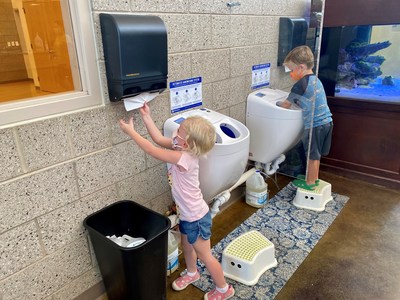 Meritech partnered with Dancing Moose Montessori School to implement CleanTech® Automated Handwashing Stations complete with safe social distancing shields in an effort to reopen safely during the COVID-19 pandemic.