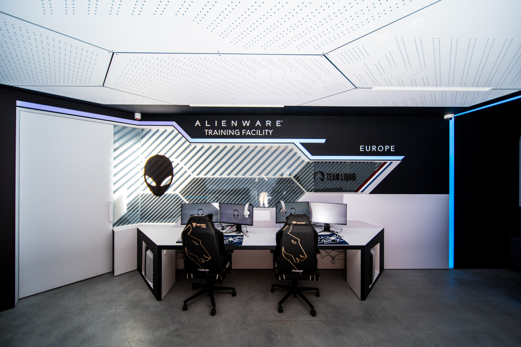 AlienWare Training Facility EU - Team Liquid Scrim Rooms